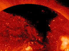 coronal_hole.jpg (11300 bytes)